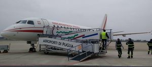 boarding stairs / mobile / for aircrafts / for passengers