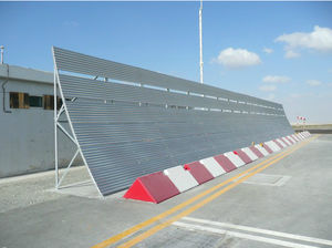 steel jet blast deflector / for airports