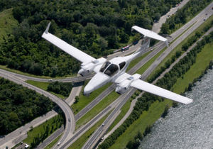 4-seater private plane / turboprop / twin-engine / mapping