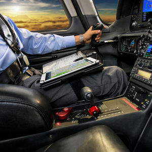 pilot kneeboard / iPad