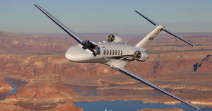 0 - 10 Pers. business aircraft / turbofan / light / 0 - 5000 km
