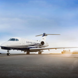 10 - 20 Pers. business aircraft / turbofan / light / 5000 km +