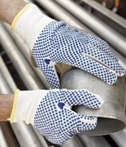 ramp agent gloves / handling
