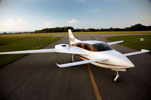 4-seater private plane / 5-seater / piston engine / twin-engine