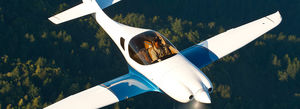 transportation private plane / piston engine / single-engine / 2-seater
