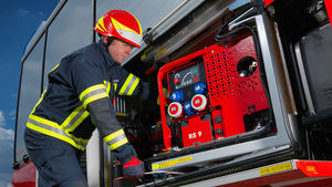 ramp agent helmet / open-face / with visor / fire protection