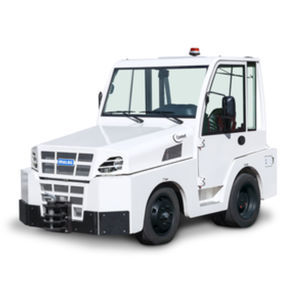 Schlepptraktor 1