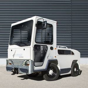 Schlepptraktor