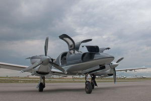 Privatflugzeug / 7 Plätze