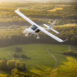 Flugzeug für Schulen