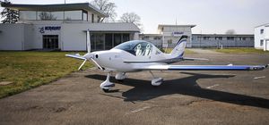 Zweisitzer-Ultraleichtflugzeug 1