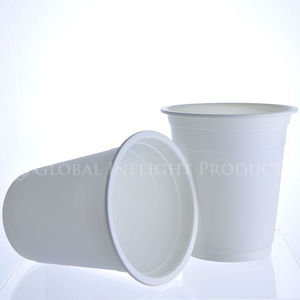 Becher für Flugzeugkabine 1