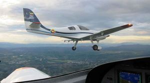 Flugzeug für Luftaufnahmen 1