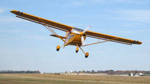 Sportflugzeug / 2 Plätze / einmotorig / mit Kolbenmotor