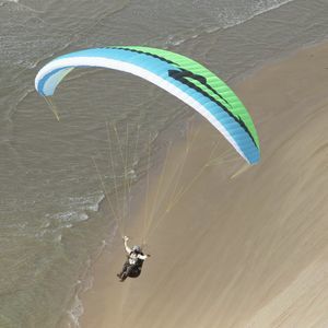 Performance-Gleitschirm 1