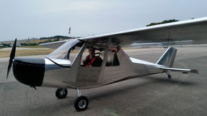 Zweisitzer-Ultraleichtflugzeug