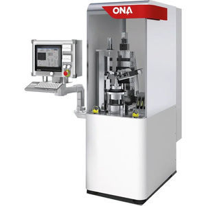 Senkfunkenerosionsmaschine