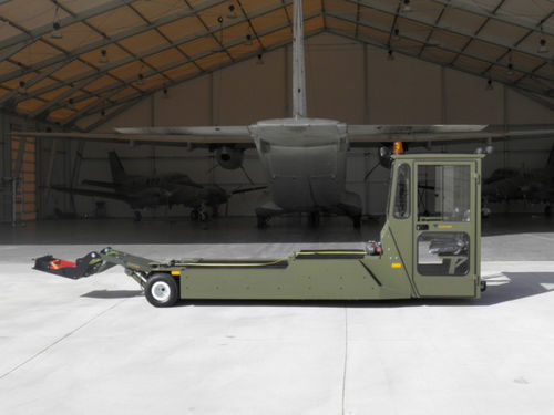 Schlepptraktor - ATA-9  - GSECOMPOSYSTEM - für Flugzeug / elektrisch / mit Schleppstange