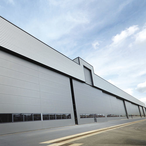 Hangar für Flugzeug - Biggin Hill  - JOHN REID & SONS (STRUCSTEEL) LTD - offen / für Flughafen