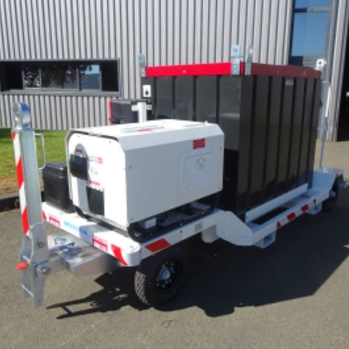 Versorger mit Eigenantrieb - C900 series - USIMAT-SERMEES - mit Hebebühne / für Flughafen