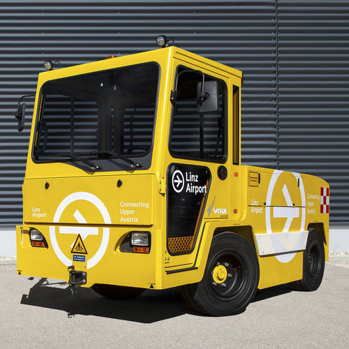 Schlepptraktor - EFZ 30 NT Ultra - VOLK FAHRZEUGBAU GMBH - für Kofferkuli / elektrisch / mit Schleppstange