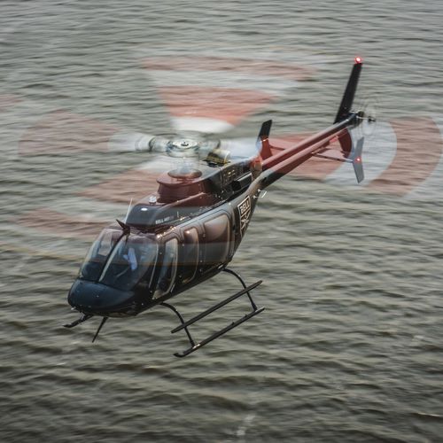 Hubschrauber / 6 - 10 - 407 - BELL HELICOPTER - Transport / für medizinische Überführung / Turbinen