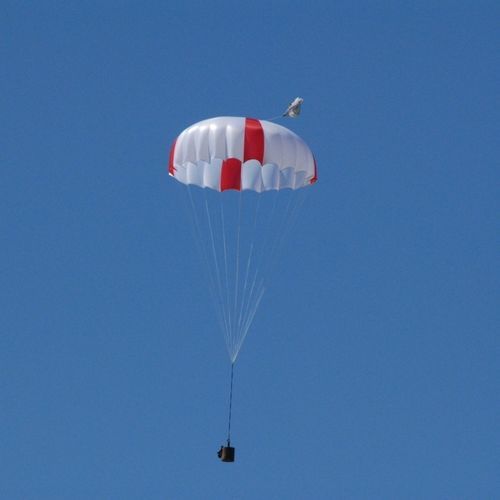Fallschirm für UL-Fluggerät - Magnum 250 - Stratos 07 s.r.o. - Rettung