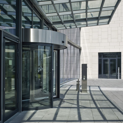 Automatische Drehtür - KTC 4 - dormakaba - für Flughafen