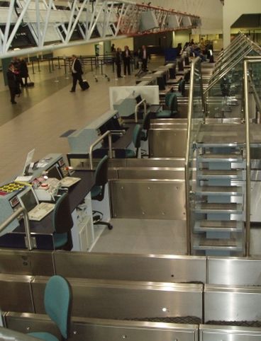 Bandförderer - Robson Handling Technology Ltd - Check-in / horizontal / für Flughafen