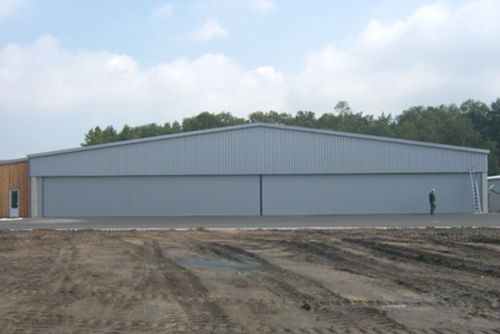 Hangar-Schiebetor - Alto General Aviation Services GmbH - für Flugzeug / Stoff