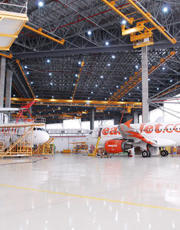 Kran für Flughafen - Aircraft Support Industries
