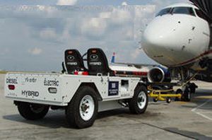 Schlepptraktor - G12 - Giliberti, Inc. - für Flugzeug / ohne Abscleppstange / für Flughafen