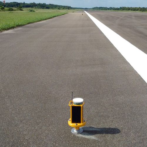 Rollfeld-Leuchte - A704 - ARC Aviation Renewables Corp. - für Rollfeldrand / Anflug / für Flughafen