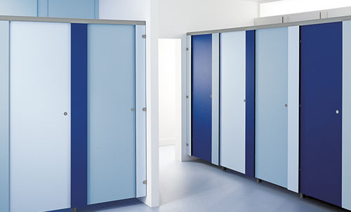 Sanitärkabine für Toilette für Flughafen - Quantum  - Venesta - Laminat / Aluminium / Edelstahl
