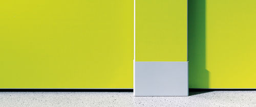 Sanitärkabine für Toilette für Flughafen - Titan - Venesta - Laminat / Aluminium