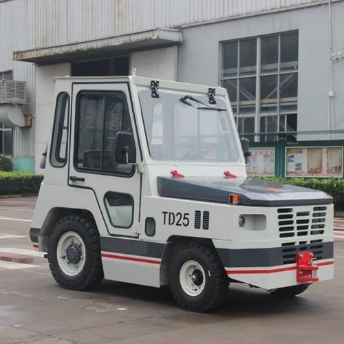 Schlepptraktor - Shanghai Junxun Aviation Technology Co.,Ltd. - für Flugzeug / ohne Abscleppstange / mit Kabine