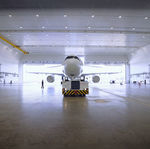 Hangar f&uuml;r Flugzeug