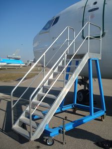 dock aeronáutico para avión