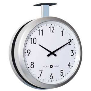 reloj para aeropuerto