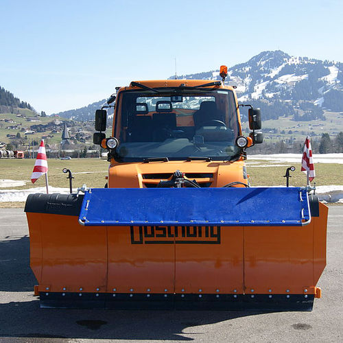 Quitanieves para pista de aeropuerto - BOSCHUNG AIRPORT DIVISION