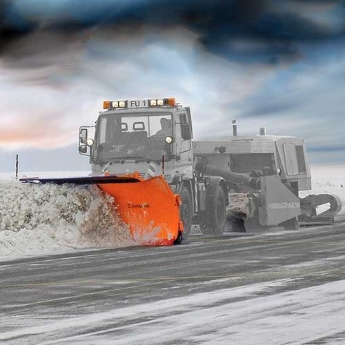 Quitanieves para pista de aeropuerto - VAMPIR 390 - KAHLBACHER MACHINERY GMBH