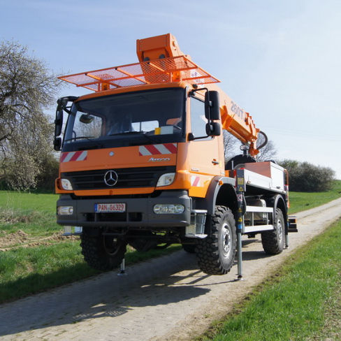 Plataforma elevadora de trabajo - GSR E260TJ COMFORT - ROTHLEHNER ARBEITSBÜHNEN GMBH - de mantenimiento / de columna / telescópica