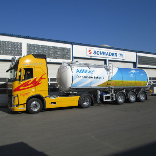 Camión cisterna autónomo - SCHRADER T+A FAHRZEUGBAU GMBH & CO. KG - para aeropuerto