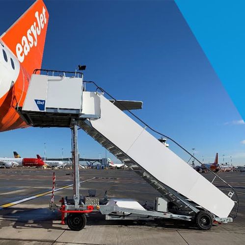 Escalerilla de acceso - TBD (OWEN HOLLAND) LIMITED - móvil / de acoplamiento / para avión