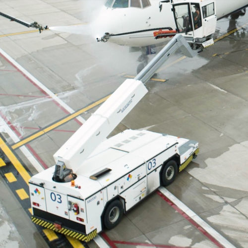 Vehículo de deshielo para aeronave - SAFEAERO 220 - TEXTRON GSE - esparcidor