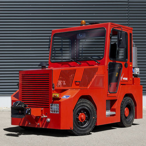 Tractor de remolque - DFZ 100 H - VOLK FAHRZEUGBAU GMBH - para aeronave / diésel / con barra de remolque