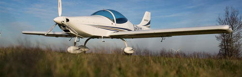 Avión para escuela - B600 ELEGANCE - Breezer Aircraft GmbH & Co. KG - monomotor / de motor de 4 tiempos / biplaza
