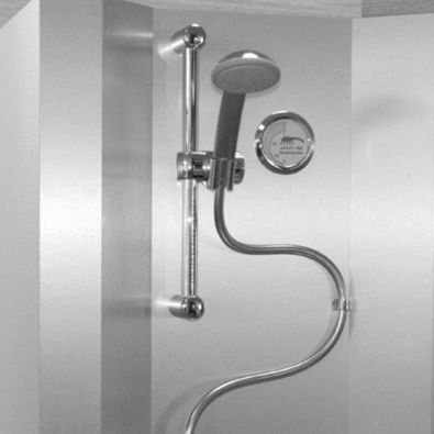 Ducha para avión - Adams Rite Aerospace Inc