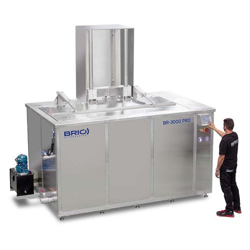 máquina de lavado por ultrasonidos - BRIO Ultrasonics