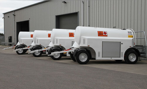 Camión cisterna de acoplamiento - Fuel Proof - avgas / Jet A-1 / eléctrico